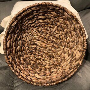 Handmade FolkArt Woven Rattan Basket Bowl w/Wrapped Metal Pedestal Base-13"D-EUC